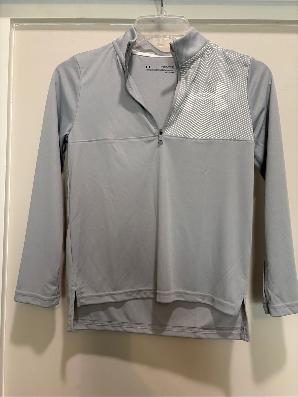 Under Armour heat gear BoLight Gray 1/4 Zip
